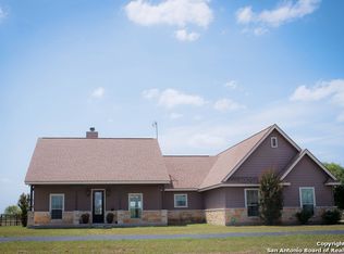 3982 County Road 541, Hondo, TX 78861
