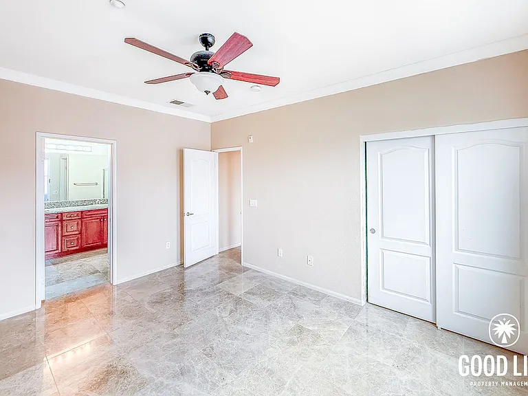 11091 Catarina Ln #328 — Photo 10