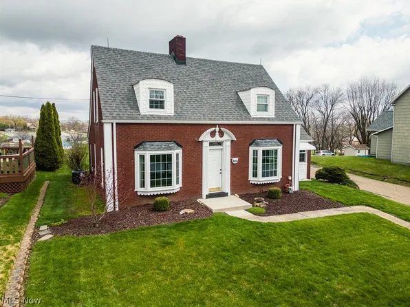 403 W Main St, Sugarcreek, OH 44681