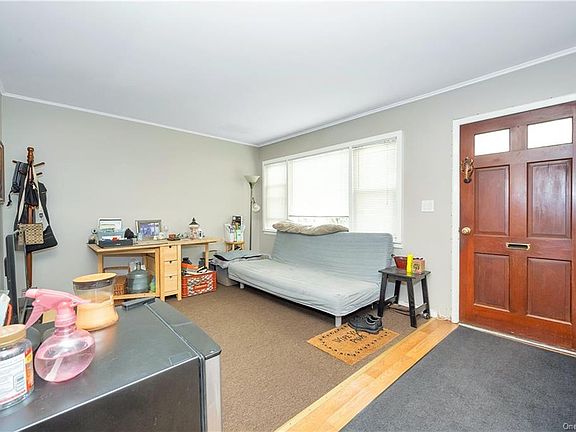 4th image of 1107 Jensen Ave
