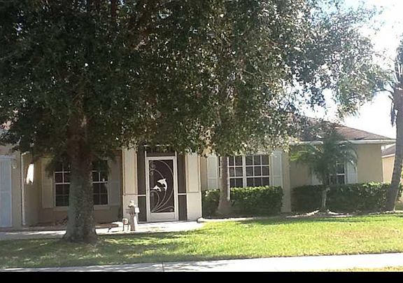 2nd image of 3217 Sawgrass Creek Cir