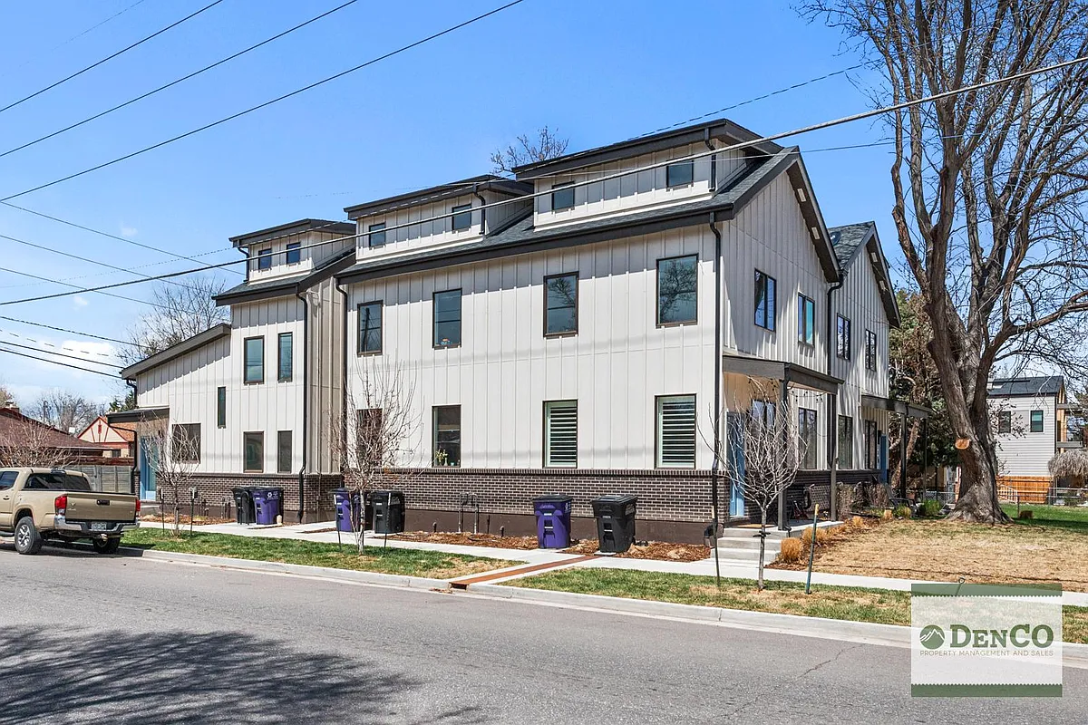 Building Photo - 5885 E 13th Ave