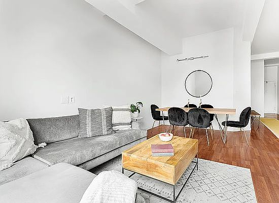 2nd image of 315 7th Ave APT 7A