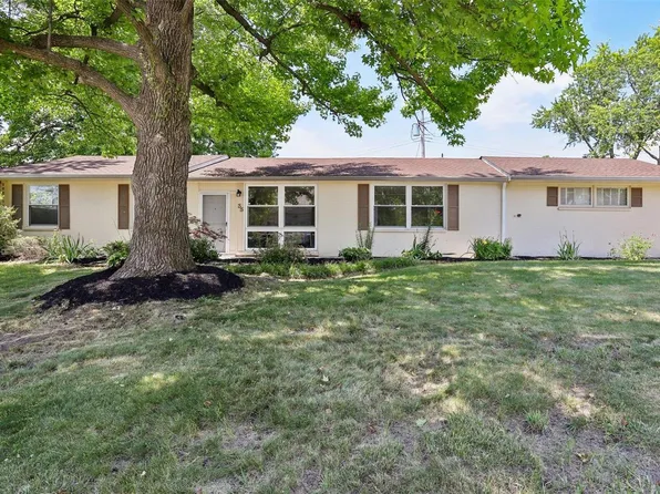 35 Crabapple Ct, Saint Louis, MO 63132