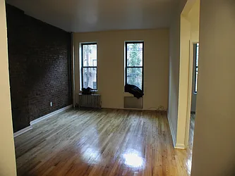 Rented by Salon Realty Corp
