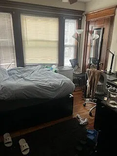 4 bed, 1.5 bath, $3,900 — Photo 1
