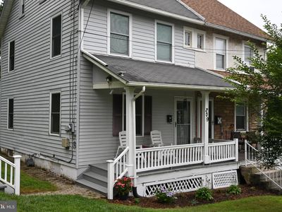 209 W Market St, Perkasie, PA, 18944