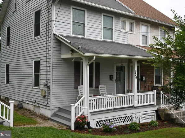 209 W Market St, Perkasie, PA 18944