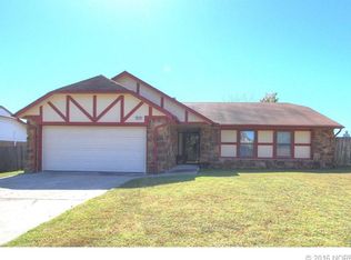 4215 W Urbana Ct, Broken Arrow, OK 74012