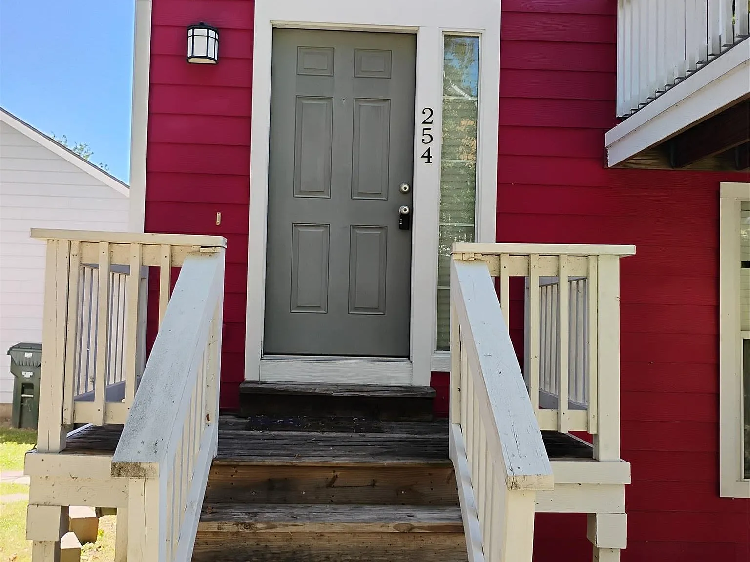 2 bed, 2.0 bath, 1128 sqft, $1,375 — Photo 2