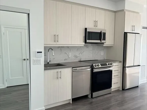 95 Oneida Cres, Richmond Hill, ON