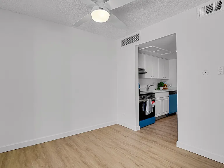 3369 S Monaco Street Pkwy #A — Photo 7