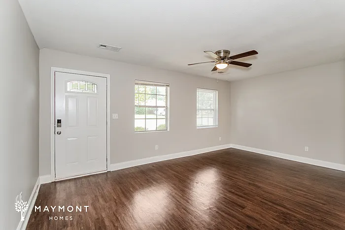 4 bed, 2.0 bath, 1886 sqft, $1,775 — Photo 3