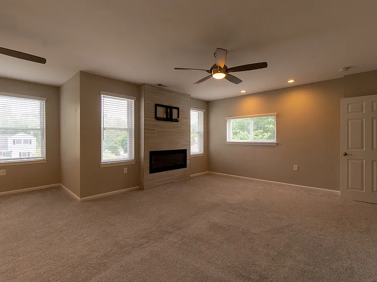 2604 Manchester Rd — Photo 24