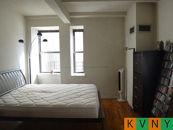 4th image of 160 Bleecker St APT 3EW
