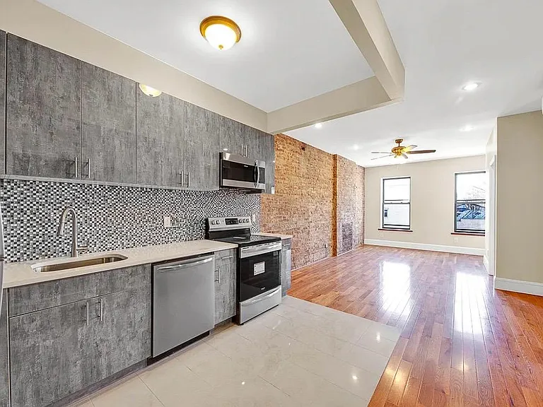 539 Rogers Ave #2 — Photo 21