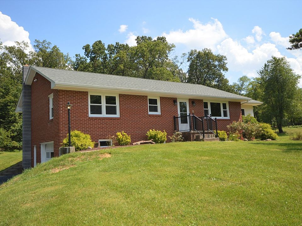 Single-family home sells in Winchester for $4.6 million 