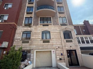 6464 Wetherole St #5B, Rego Park, NY 11374