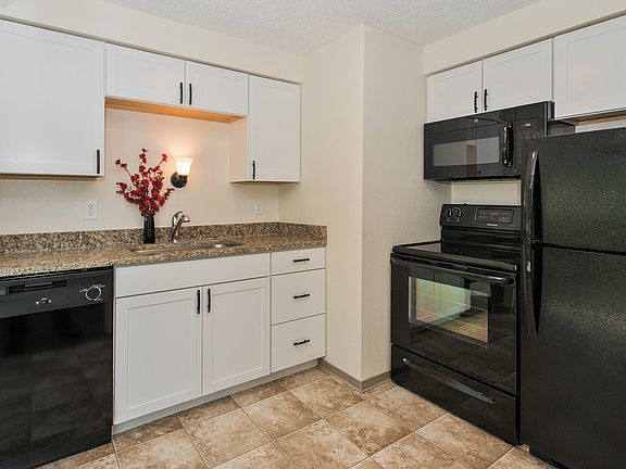 2nd image of 12211 Edgewood Ave SW #4