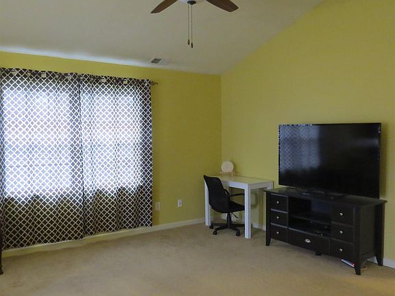 4th image of 3148 Glenwood Dr