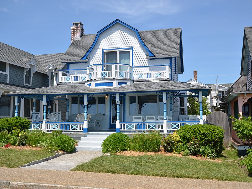 1st image of 25 Ocean Ave