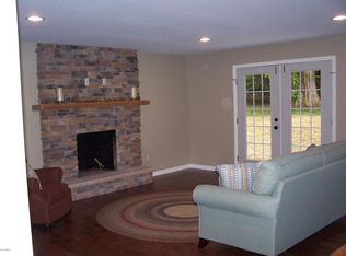 1129 E Cardinal Dr, Lock Haven, PA 17745