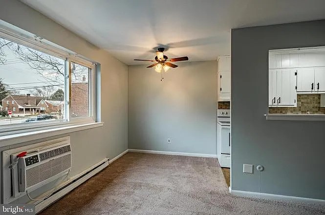 2 bed, 722 sqft, $2,000 — Photo 3