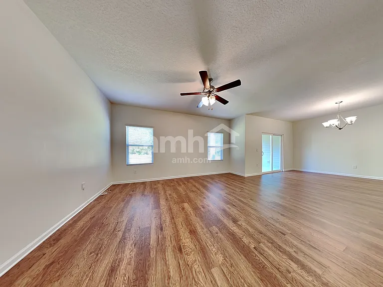 8160 Radican Rd — Photo 7