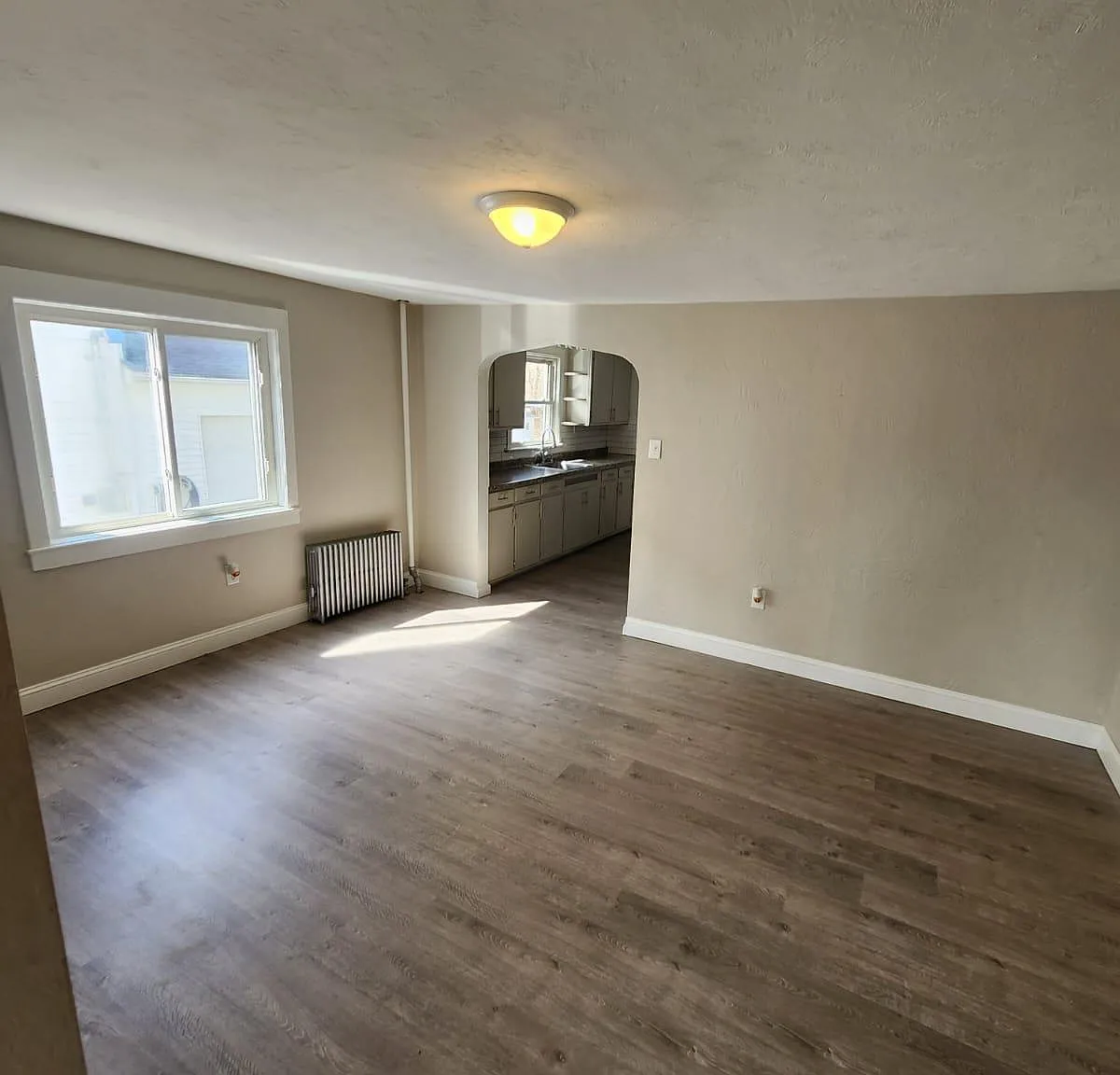 2 bed, $1,275 — Photo 4
