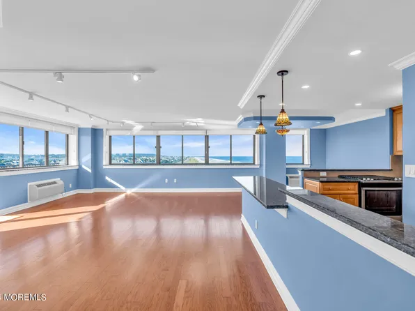 55 Ocean Avenue #5B, Monmouth Beach, NJ 07750
