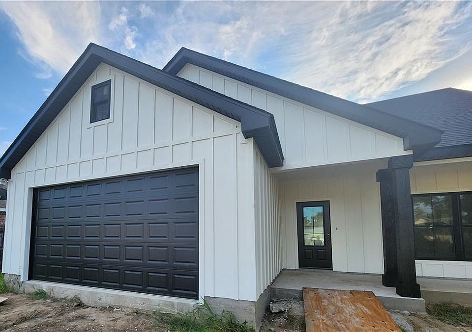109 Pecan St, Hahnville, LA 70057 MLS 2372246 Zillow