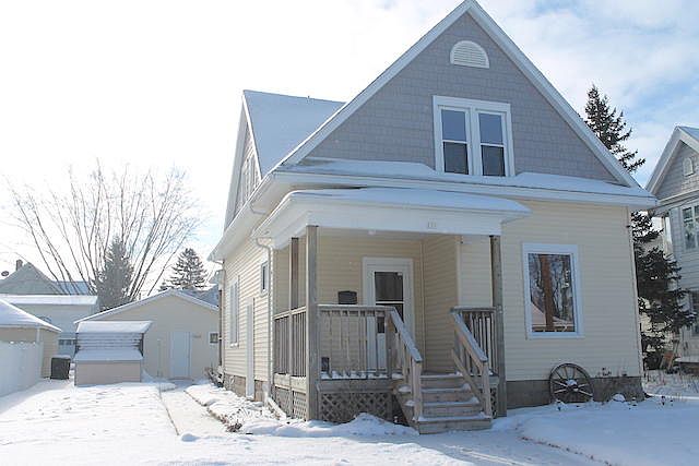 1st image of 251 Russell Ave