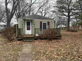 1219 SW Hampton St, Topeka, KS 66604