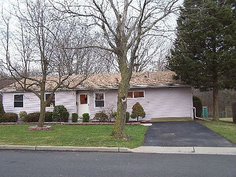  Front W / Basement