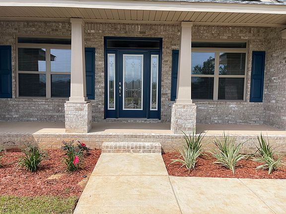 3rd image of 5844 Crestlake Dr
