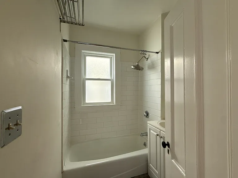 62 Park St #1 — Photo 31