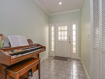 2 bed, 1531 sqft, $1,950 — Photo 4