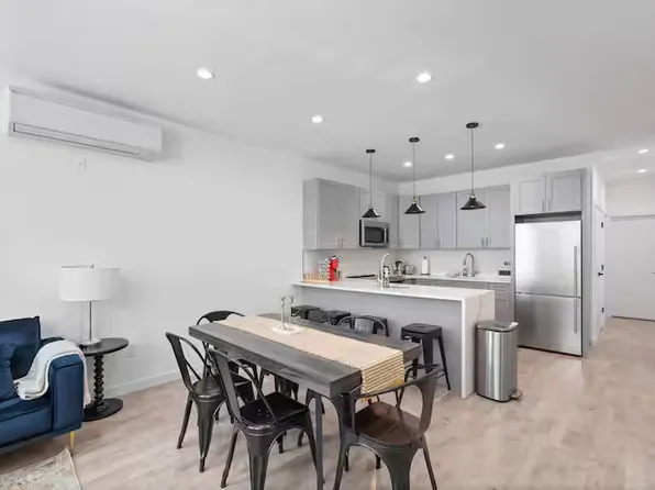 984 Lincoln Place image 1 of 15