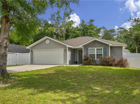 102 Villa Rd, Jesup, GA 31546
