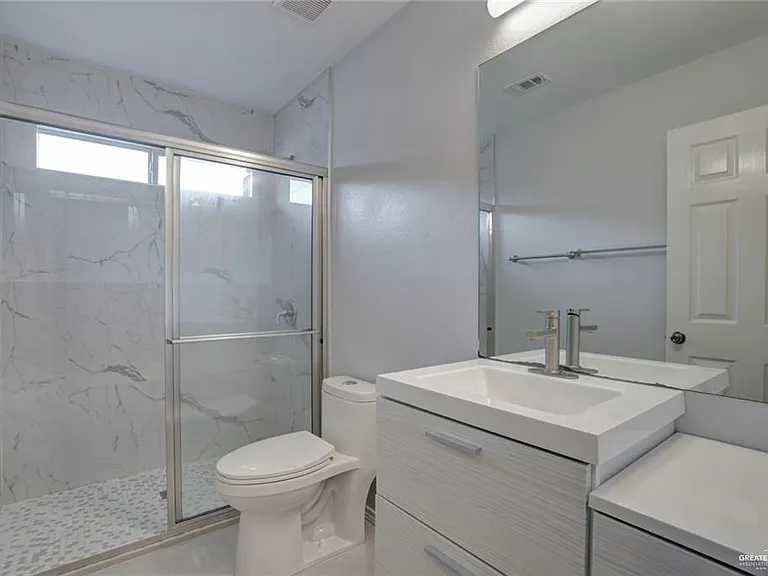 3205 San Fabian St — Photo 28