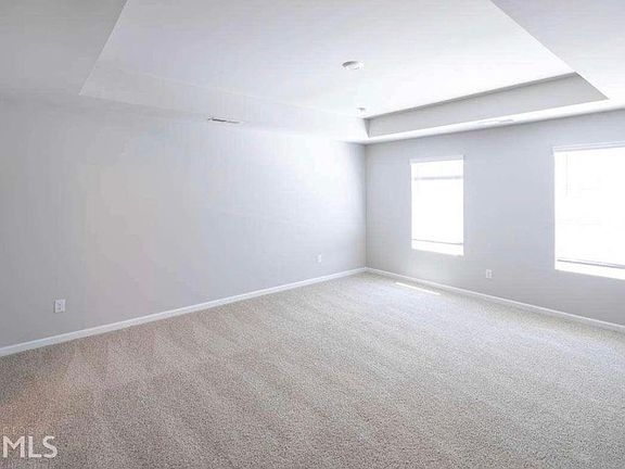 3rd image of 5441 Barberry Ave