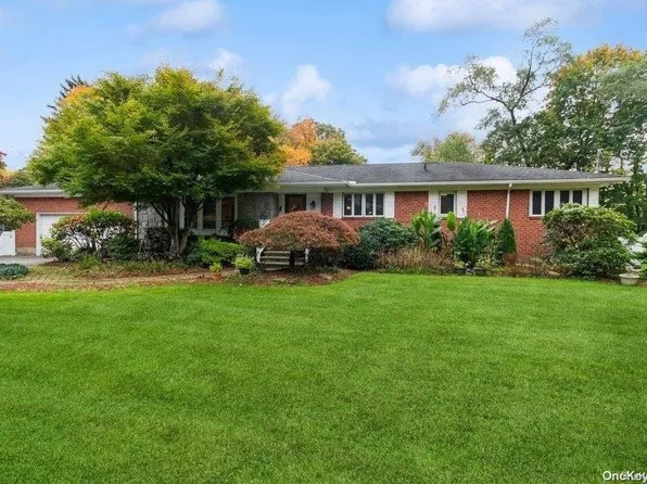 2 Ursular Court, Smithtown, NY 11787