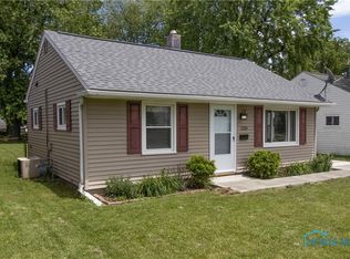1226 Hugo St, Maumee, OH 43537