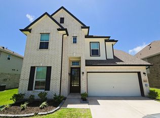 14114 Little River Dr, Baytown, TX 77523