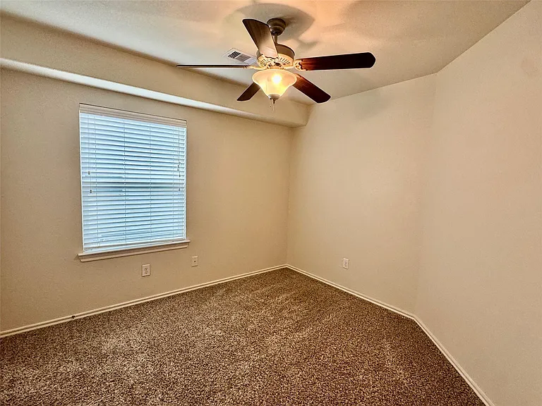 6407 Densberry Ln — Photo 11
