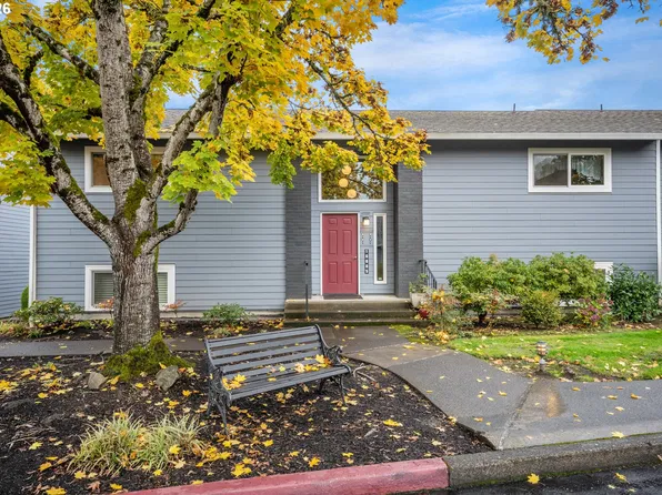 10885 SW Meadowbrook Dr Unit 38, Tigard, OR 97224