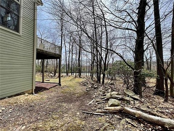 5th image of 26 Mountainwoods Dr