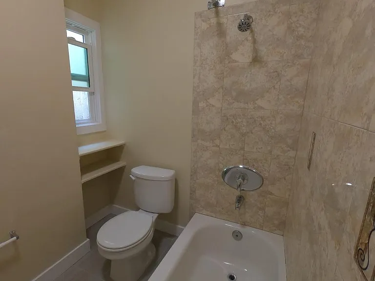 140 Carr Dr #7 — Photo 23