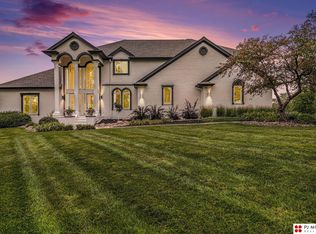 19348 Honeysuckle Rd, Council Bluffs, IA 51503