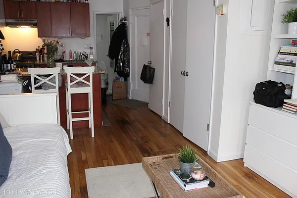 Rented by Living New York | media 12